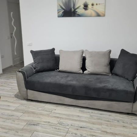 Apartament David Ramnicu Valcea Exterior photo