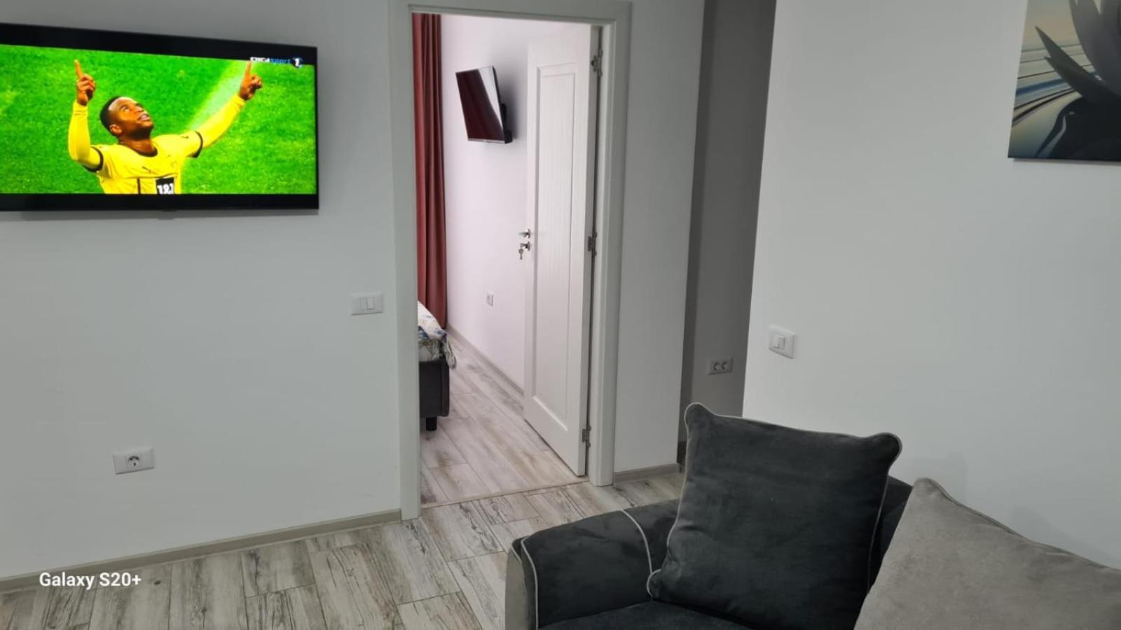 Apartament David Ramnicu Valcea Exterior photo